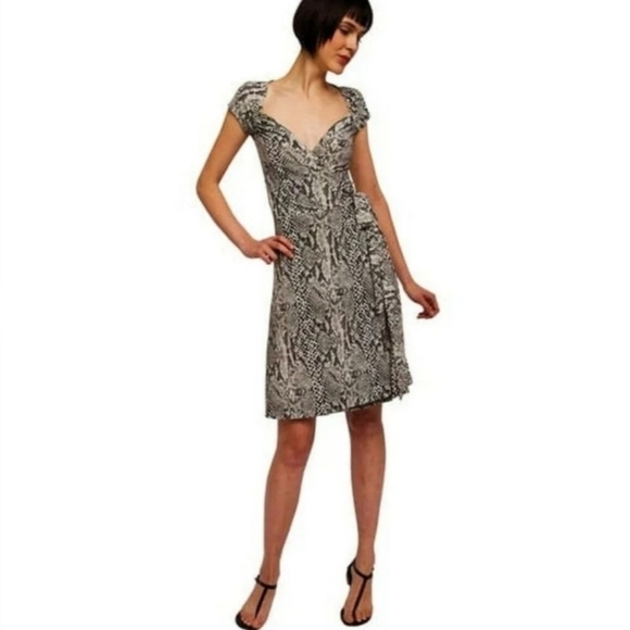 Norma Kamali Snake Skin Print Rushed Short Sleeve Wrap Dress Women's Size S - Picture 1 of 7